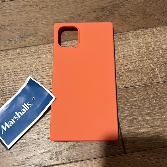 Rectangle silicone peach iPhone X/XR/12/12 Pro/11/13/14 - Picture 2 of 4